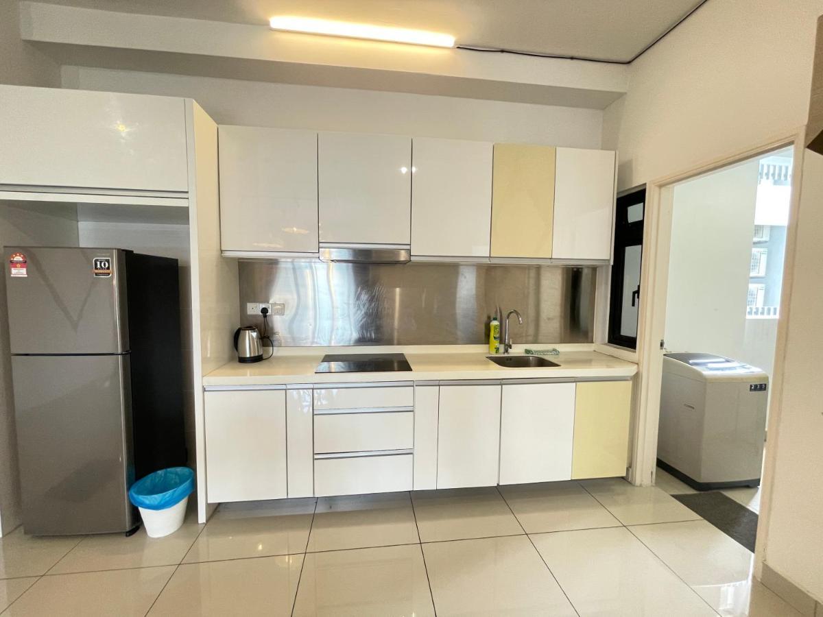 Meridin Medini By Wp Homestay Nusajaya  Exterior photo